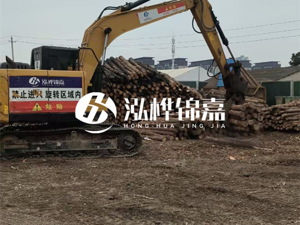 江西松木樁廠家直供批發價格表 - 4/6 米松木樁價格含運費多少錢？